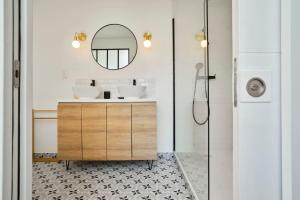 Maisons d'hotes House in Lille near Euratech private terrace. : photos des chambres