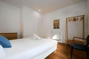 Maisons d'hotes House in Lille near Euratech private terrace. : photos des chambres