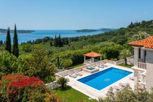 Beautiful La Villa Dubrovnik with sea view