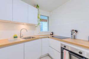 Appartements 3 bedroom apartment with parking & balconies : photos des chambres