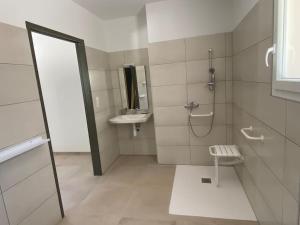 Villas Villa 120m2 acces PMR piscine chauffee et jacuzzi : photos des chambres