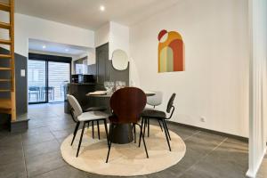 Maisons d'hotes 3 bedroom house with courtyard, near metro : photos des chambres
