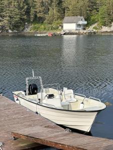 Rorbu i Gilsvågen - 3 soverom - Båtutleie