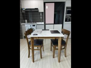 Super quiet Dry bath floor OLED TV Closet room