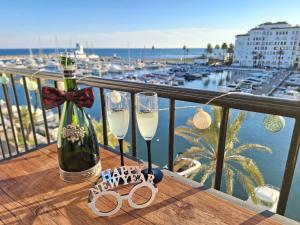 Superb Seaview Apartment Duquesa Port