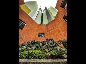 Super quiet Dry bath floor OLED TV Closet room