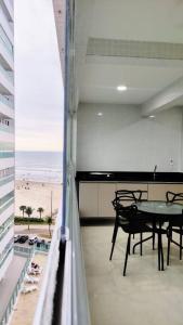 Apto NOVO pé na areia 2dorm pé na areia