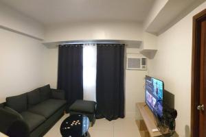 Horizon 101, Condo with a pool & view