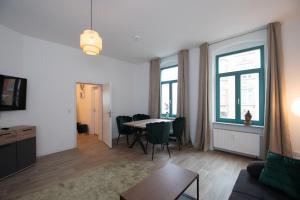 Room&Go: Zentral - Balkon - Arbeitsplatz