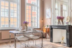 1 bedroom apartment in the city center, near metro