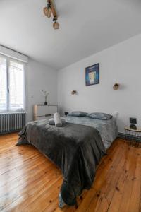 LAlliotaux - Appartement calme et design - Parking gratuit
