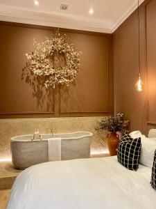 Railway House York by Chateau Anna