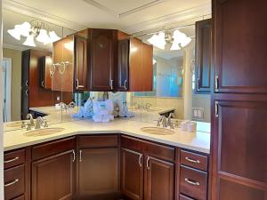 Boca Shores 314