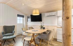 Gorgeous Home In Otterup With Wifi