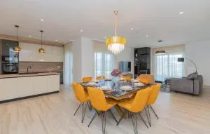 Cozy Home In Grubine With Sauna - Šumet