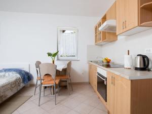 Apartment Vero-3 by Interhome