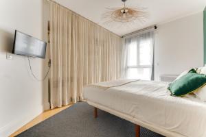 Palais des congrès , 4 bedrooms