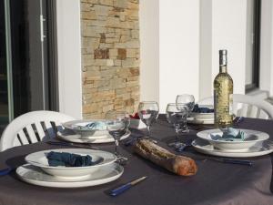 Maisons de vacances Holiday Home La Tingere by Interhome : photos des chambres