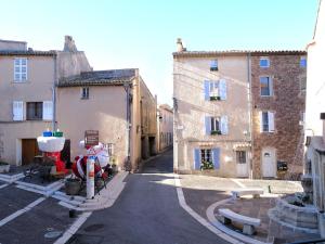 Maisons de vacances Holiday Home Le Rocher by Interhome : photos des chambres