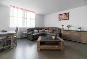 Appartements Le Bardin - Grand appartement design, parking gratuit : photos des chambres