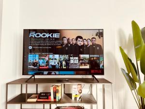 UNiQE - city central - design apartment - SKY-TV - free parking
