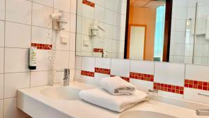 Economy Double Room room in Hotel Rhein-Ruhr Bottrop