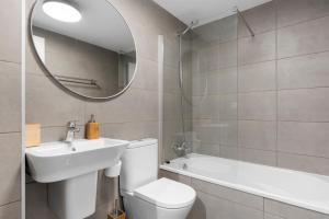 Modern 3-bedroom family apartment Estepona Centre