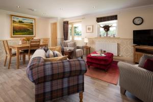 Dryburgh Steading Two