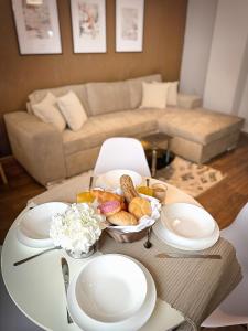 Top Centre Plovdiv Apt. With Parking for 4 Guests