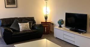 Spacious Modern Apartment