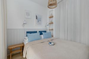 Baltic Marina Residence Studios with Balcony & Pet Friendly by Renters