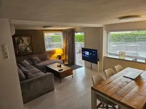 Smalland Loosdrecht Amsterdam - Hollandsche Rading