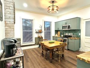 Garden on Capital-Bourbon & Horse Country