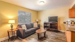 Oak Shores 128 - Cedar Lake