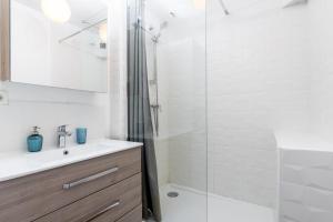 Appartements Apartment balconyparking space near train station : photos des chambres