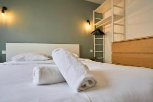 Appartements Apartment balconyparking space near train station : photos des chambres