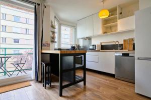 Appartements Apartment balconyparking space near train station : photos des chambres