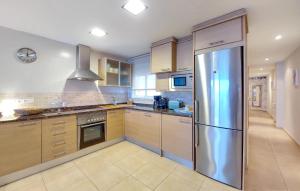 2 Bedroom Awesome Apartment In Moncofa