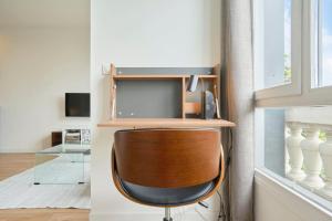 Charming and quiet apartment on the main boulevard