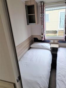 Sea Break, Perran Sands, Perranporth