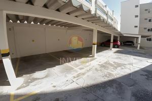 Apartamento frente avenida com vista mar