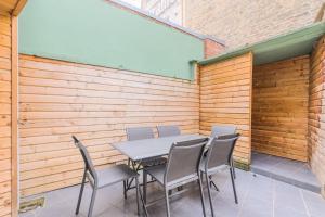 Maisons d'hotes 3 bedroom house with terrace near Lille : photos des chambres