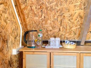 EK-KA-NAKE ( เอกขเนก )