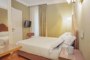 Small Double Room room in Hotel City