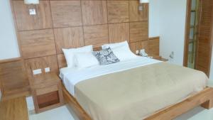 Sunset Bay Apartment