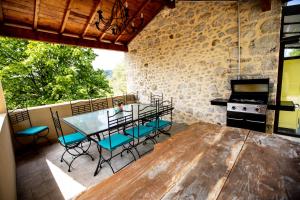 Maisons de vacances GITES DU MAS BEL-AIR ,PISCINE CHAUFFEE : photos des chambres