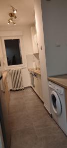 SUNNY APARTMENT OSIJEK, self check in
