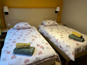 Maisons de vacances Cottage-6P-Les Hauts de Bruyeres-281 : Maison 3 Chambres