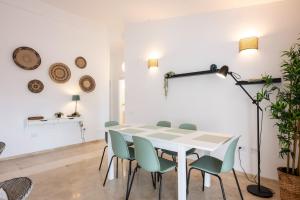 Calala House with huge terrace