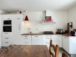 Maisons de vacances La maison de FanloU : photos des chambres